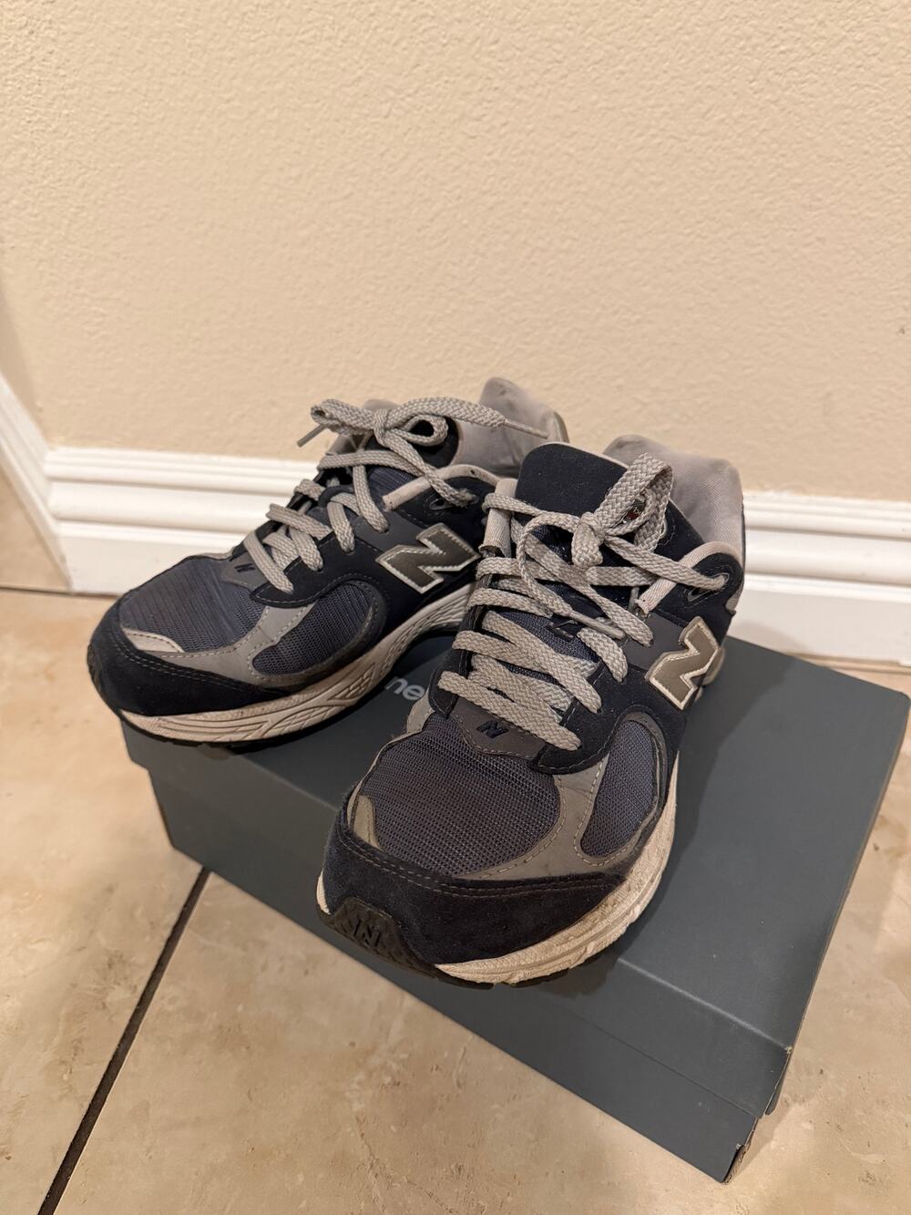 New Balance 2002R Eclipse Silver Sneakers